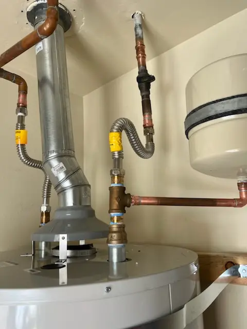 Water heater installation and plumbing repair in Port Orchard